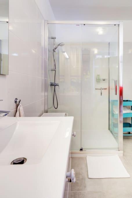 Appartement Place Des Halles Sète Kültér fotó